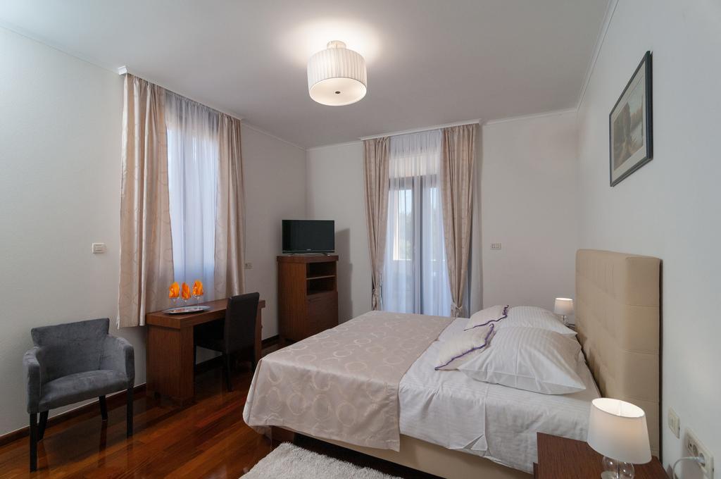 Luxury Rooms Near The Beach1 Split Exterior photo