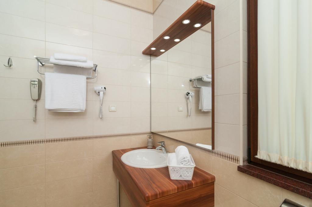 Luxury Rooms Near The Beach1 Split Exterior photo